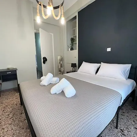 Apartment Near Piraeus' Port