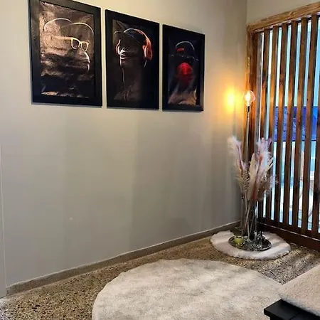 Apartment Near Piraeus' Port *