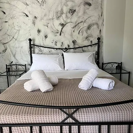 Apartment Near Piraeus' Port